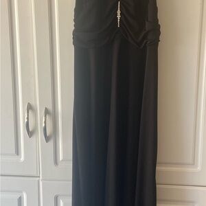 Elegant Black Evening Dress